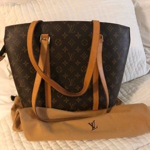 Louis Vuitton purse